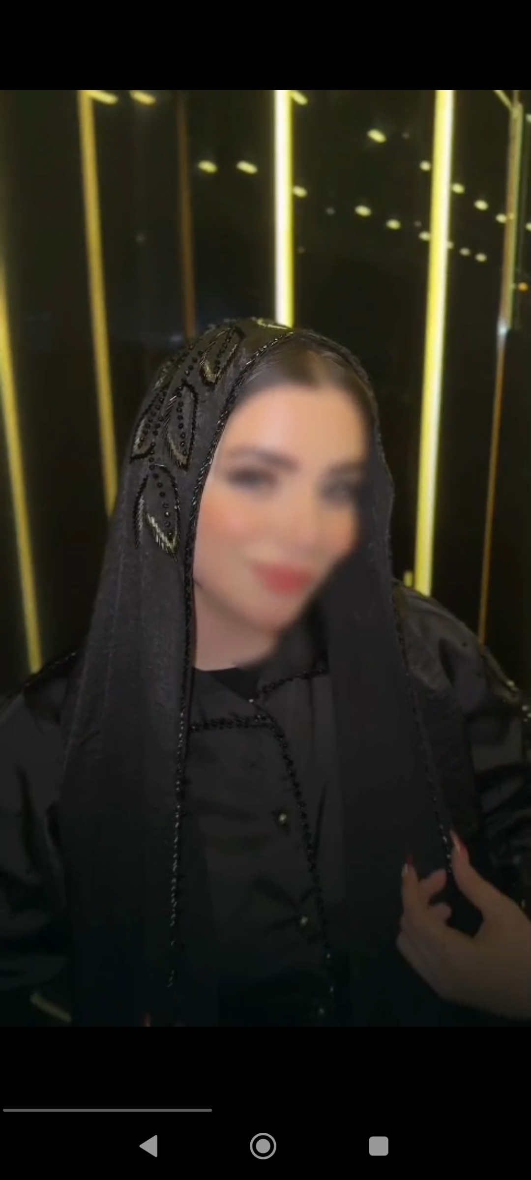 شال جواهر دوزی شده